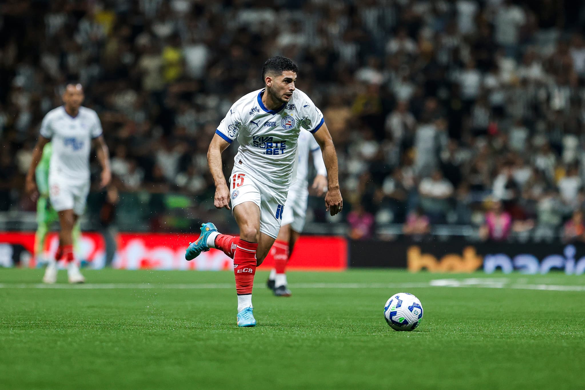 Bahia critica arbitragem e destaca polêmicas após jogo contra Atlético-MG