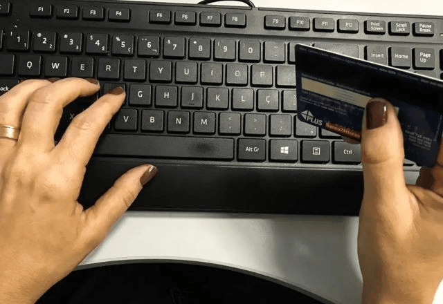 Fraudes nas compras online aumentam na Black Friday 2024