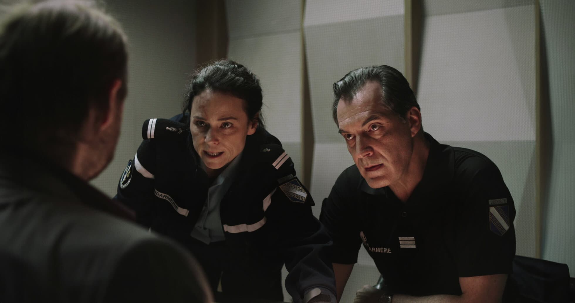 Netflix destaca cinco séries curtas e viciantes para maratonar