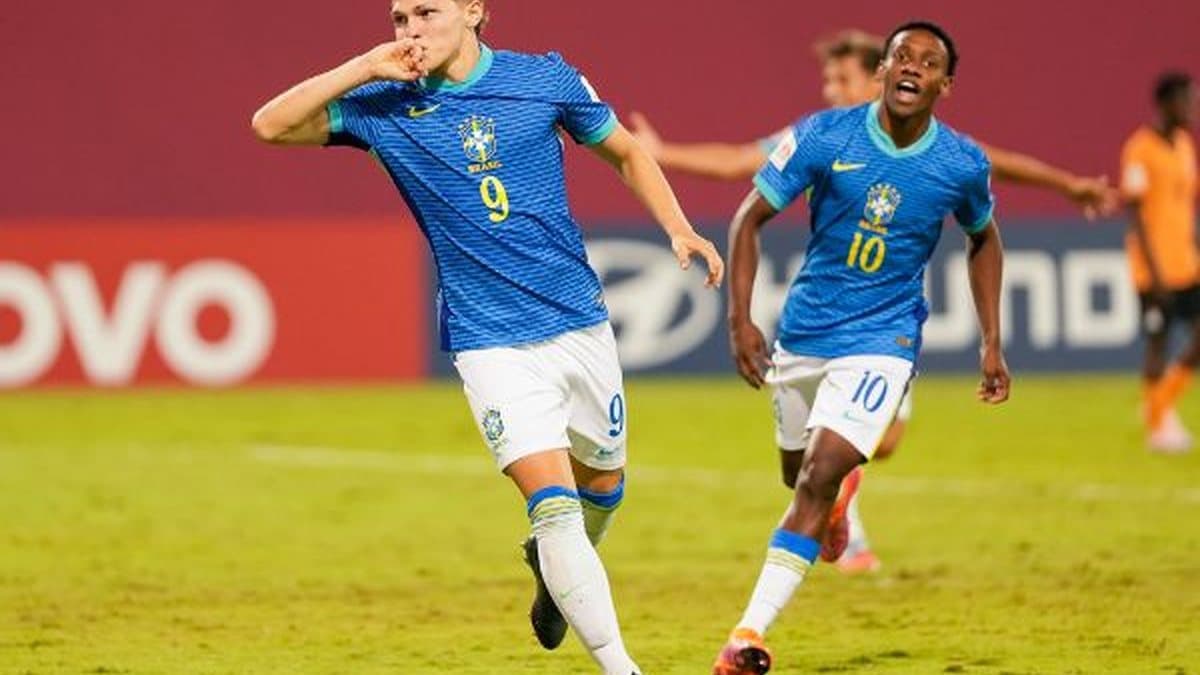 Bahia resiste a proposta do Manchester United por Dell, joia do futebol