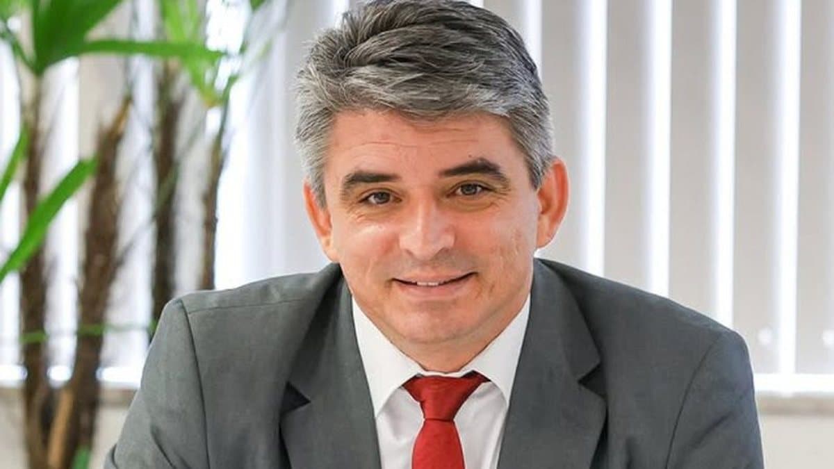 Marcone Amaral rebate Fábio Mota e defende propostas para o Vitória