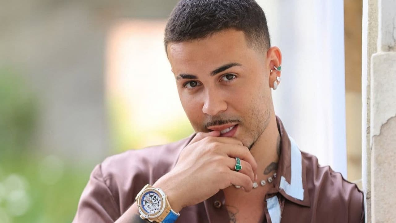 Carlinhos Maia é vaiado por público LGBTQIAP+ durante show de Claudia Leitte em Aracaju