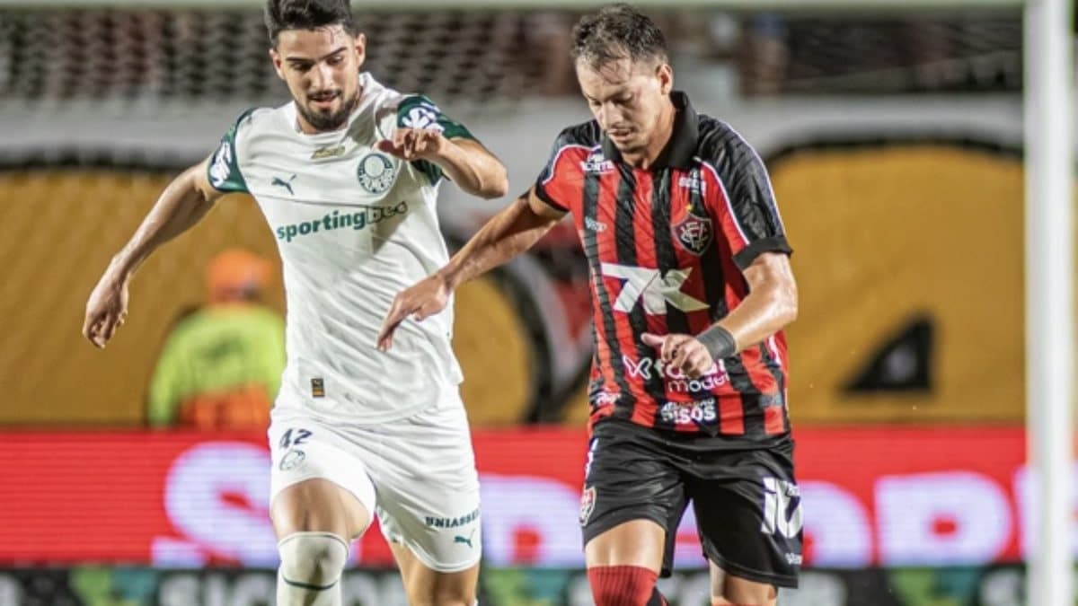 Vitória e Palmeiras se enfrentam no Allianz Parque pelo Brasileirão