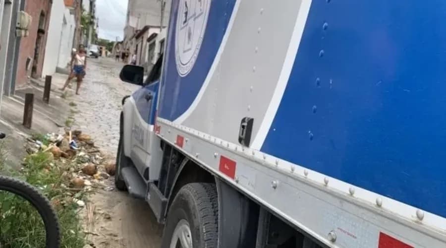Corpo com marcas de violência é encontrado em Salvador, Bahia; investigação em andamento