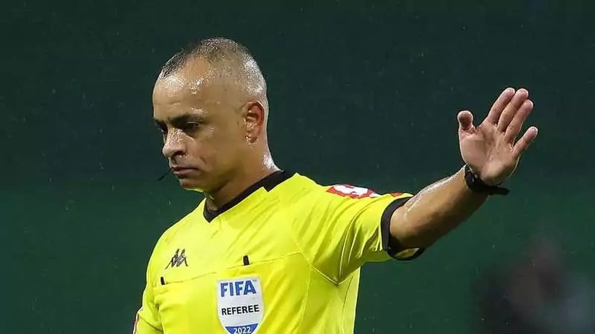 CBF define trio de arbitragem para Vitória x Mirassol no Barradão, Salvador