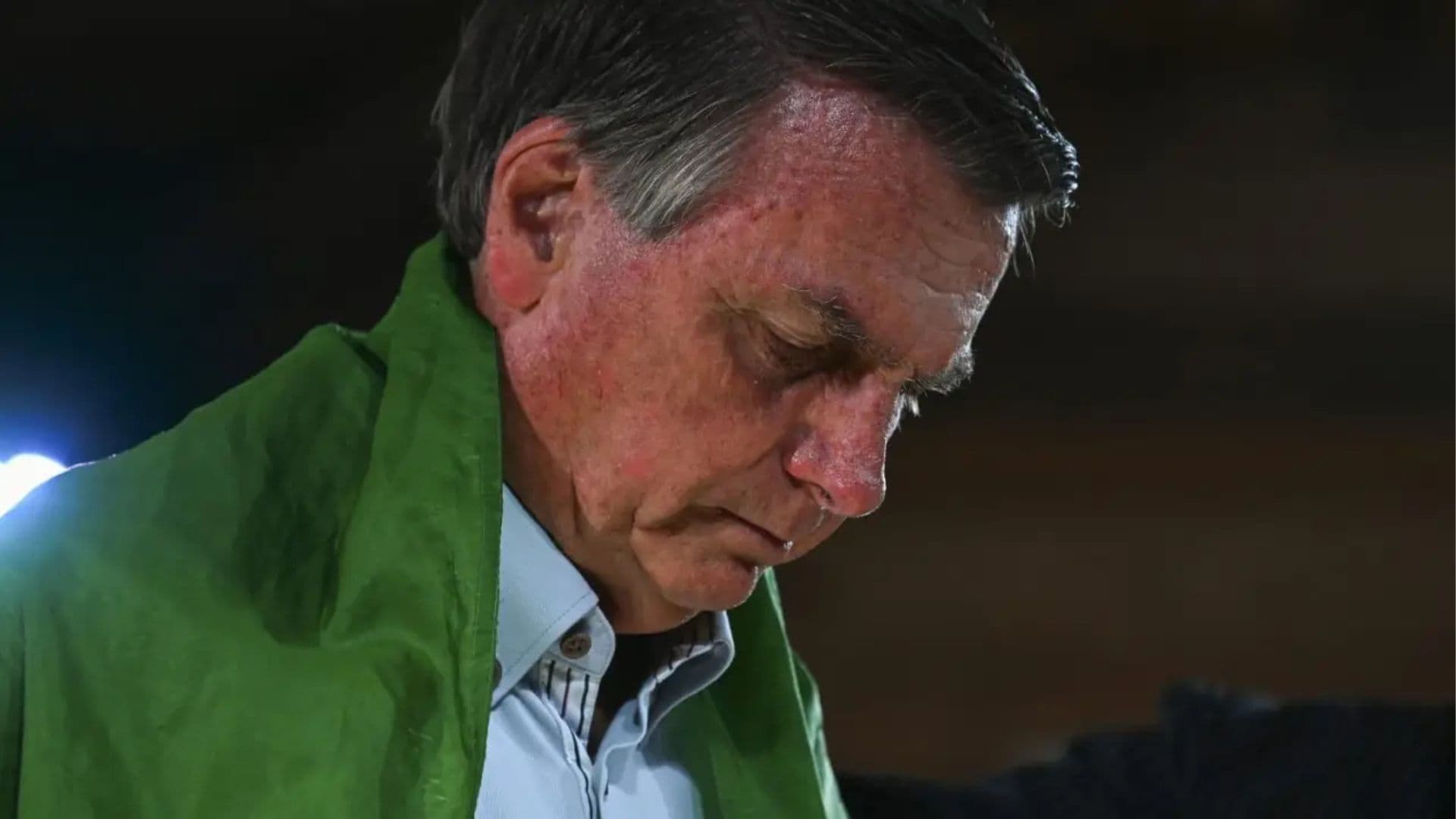 PL suspende salário de R$ 30 mil a Bolsonaro após prisão por Golpe de Estado