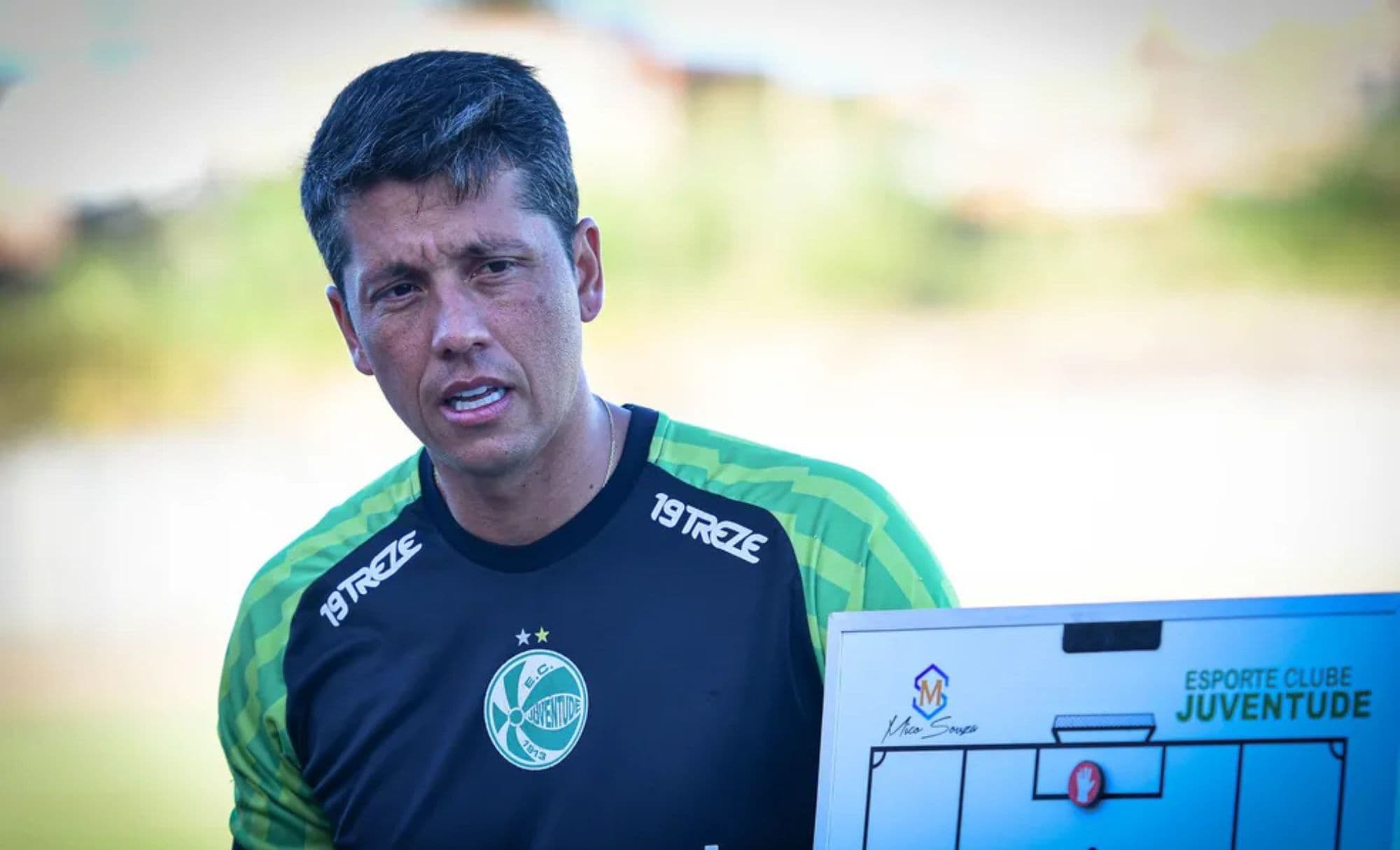 Empate em Caxias do Sul mantém tabu de Thiago Carpini contra o Bahia