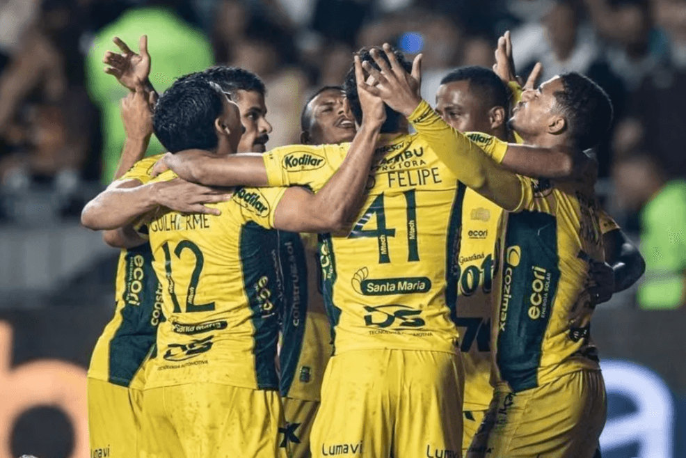 Gol de Carlos Eduardo garante Mirassol na fase de grupos da Libertadores 2026