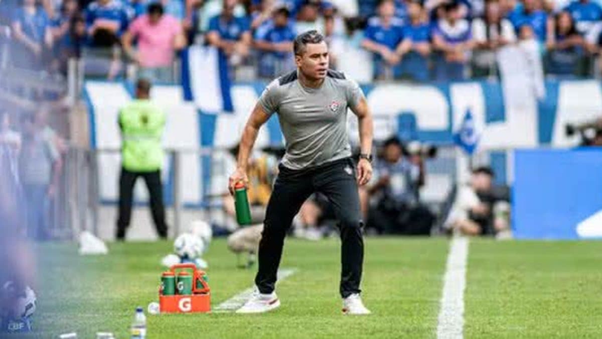 Vitória divulga convocados para partida contra o RB Bragantino em Minas Gerais