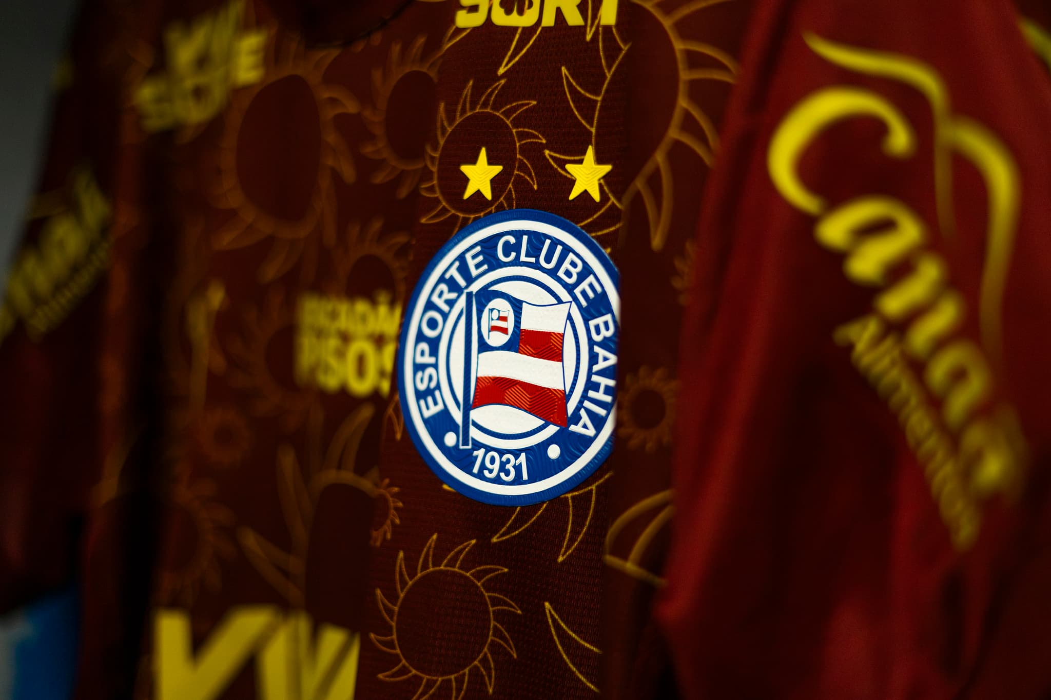 Bahia define futuro de Éverton Ribeiro e Ronaldo, enquanto Arias sai do clube