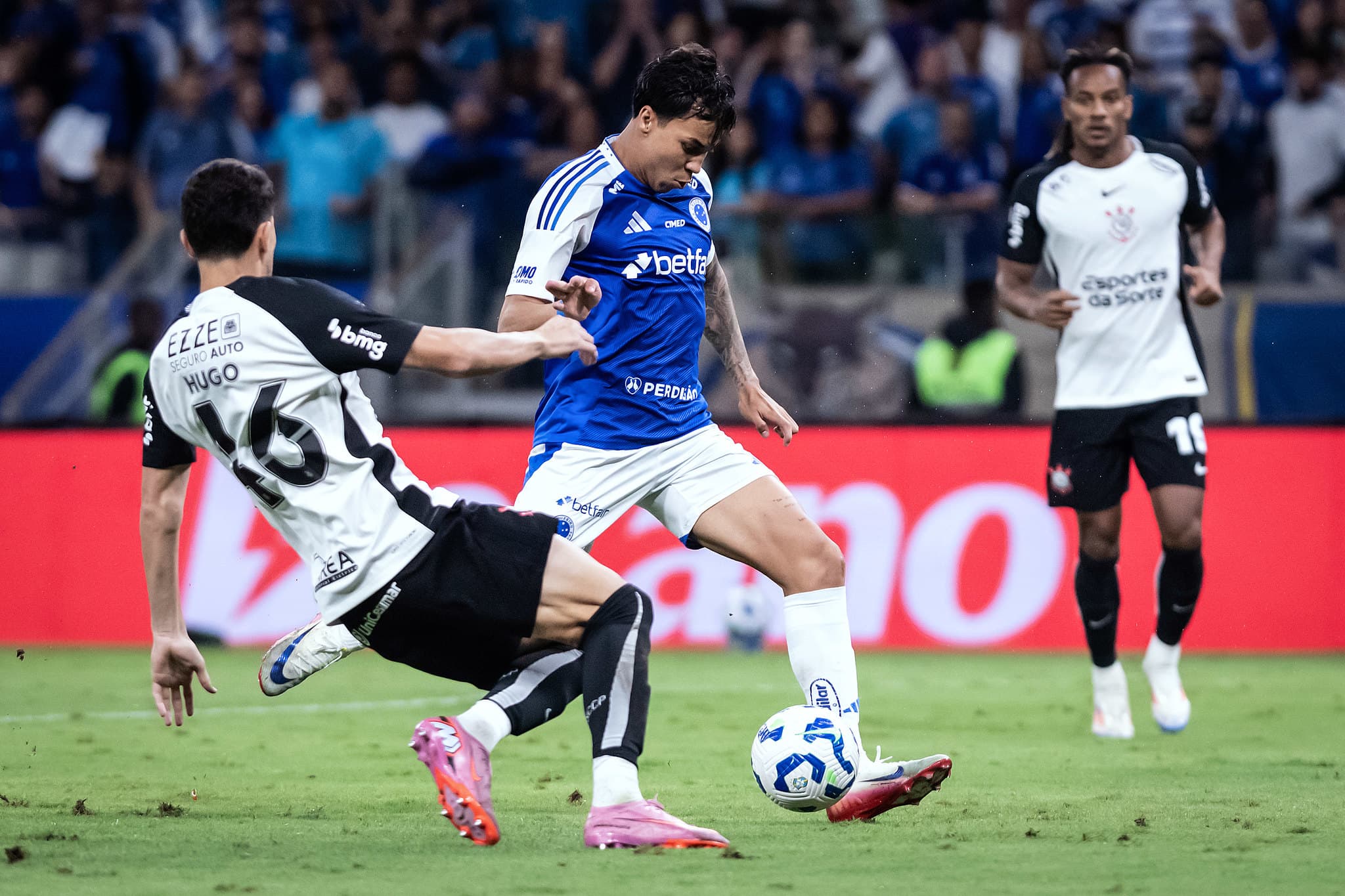 Cruzeiro e Corinthians na semifinal da Copa do Brasil no Mineirão