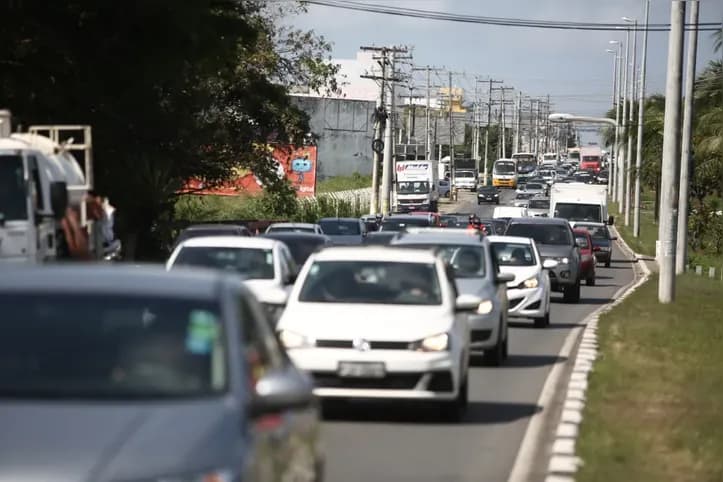 Motoristas bons condutores podem renovar a CNH automaticamente e gratuitamente