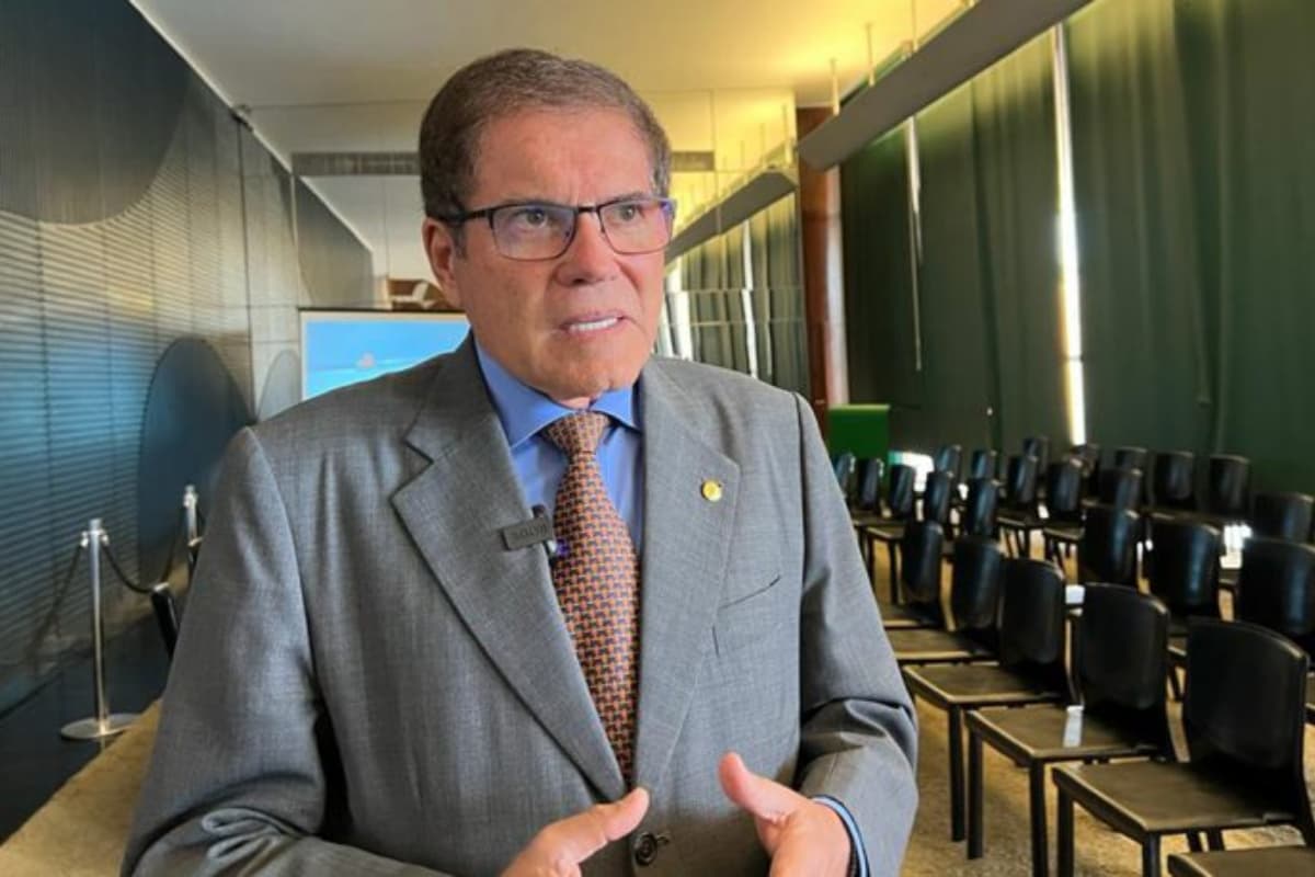 Deputado baiano José Rocha concentra R$ 152 milhões do orçamento secreto