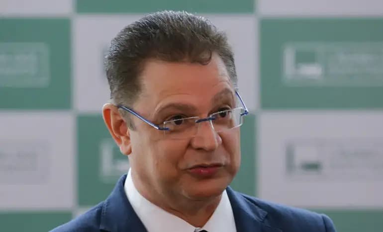 PF apreende quase R$ 470 mil com deputado Sóstenes Cavalcante