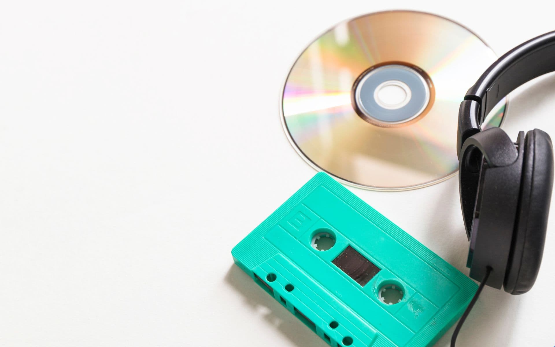 Aiwa, famosa por Walkman e Discman, volta ao Brasil com linha premium