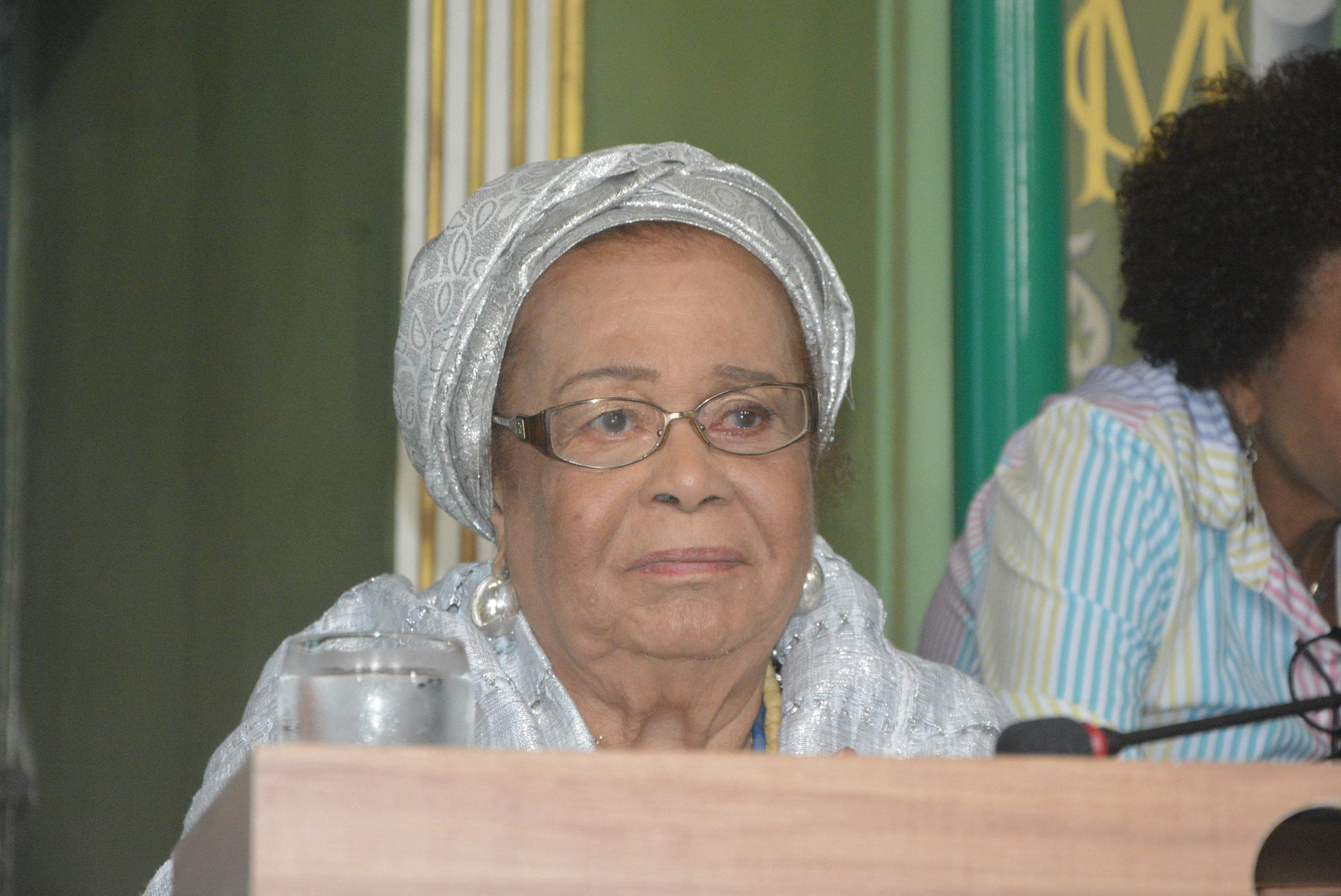 Lula lamenta morte de Mãe Carmen do Gantois e celebra seu legado