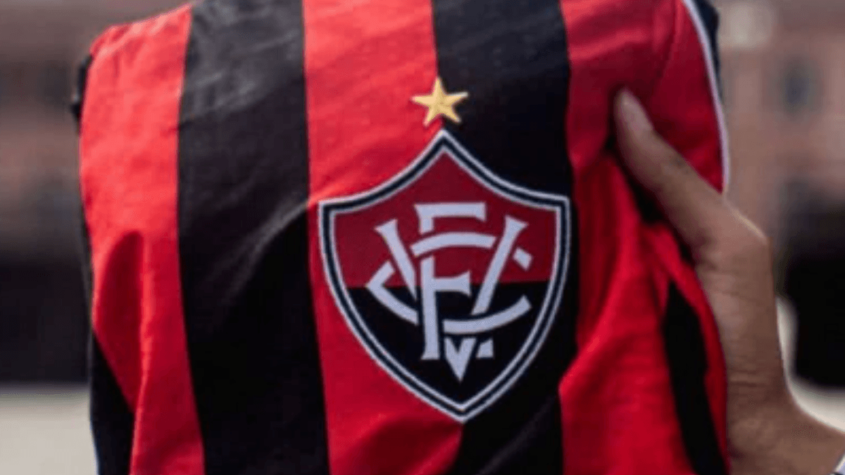 Riccieli chega para reforçar zaga do Vitória e substituir Lucas Halter