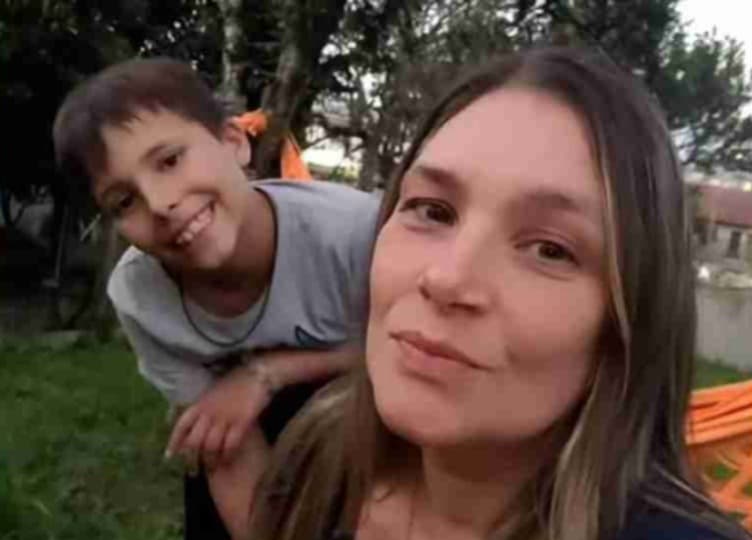 Jovem confessa assassinato de mãe e irmão por ciúme no Paraná