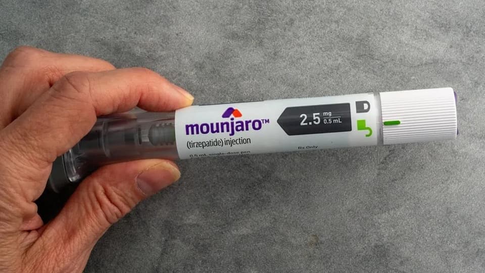 Estudo Alerta: Peso Volta Rápido Após Parar 'Canetas' de Emagrecimento