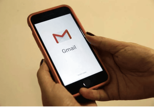 Google muda Gmail com IA: caixa de entrada vira assistente pessoal
