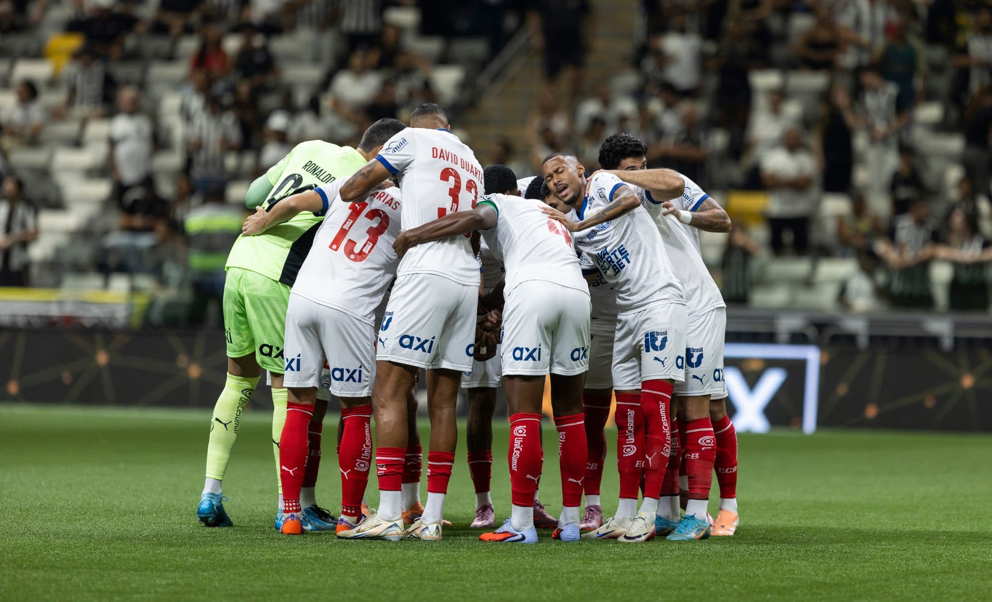 Bahia anuncia saída de zagueiro Vitor Hugo para o Atlético-MG