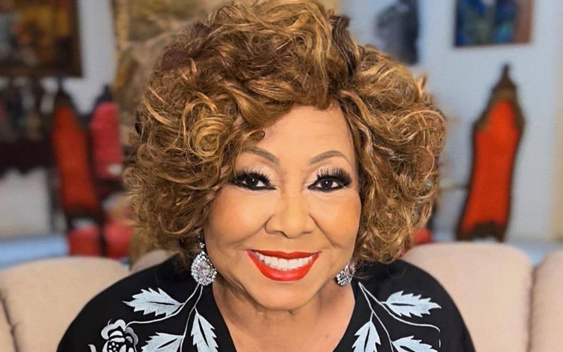 Alcione celebra amor antigo com a Bahia em novo show na capital