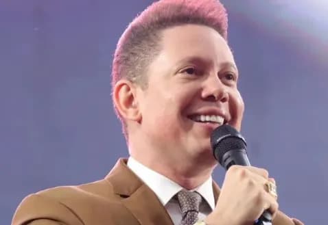 Show de Bruno Leonardo muda esquema de ônibus em Salvador