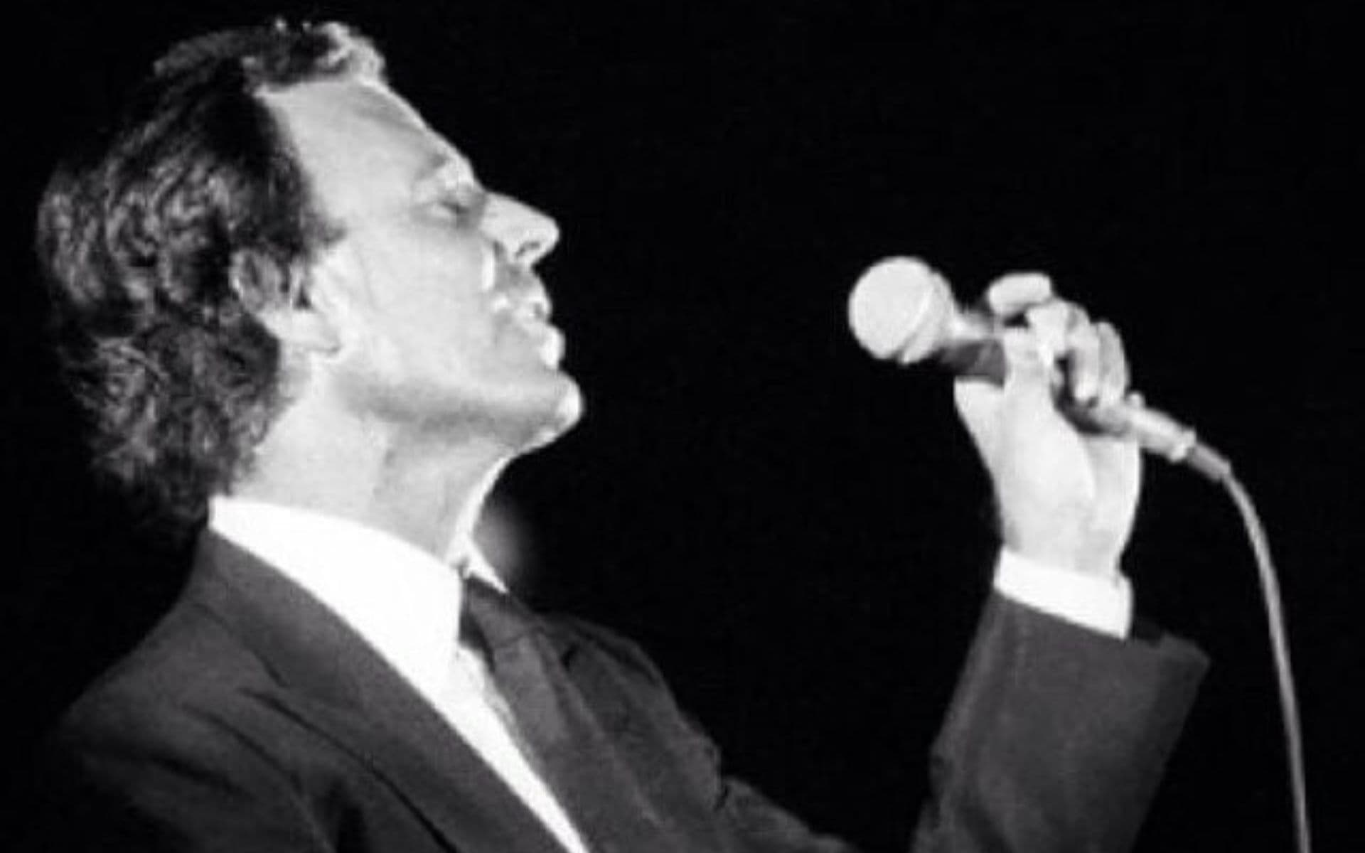 Julio Iglesias nega acusações graves de assédio e tráfico humano