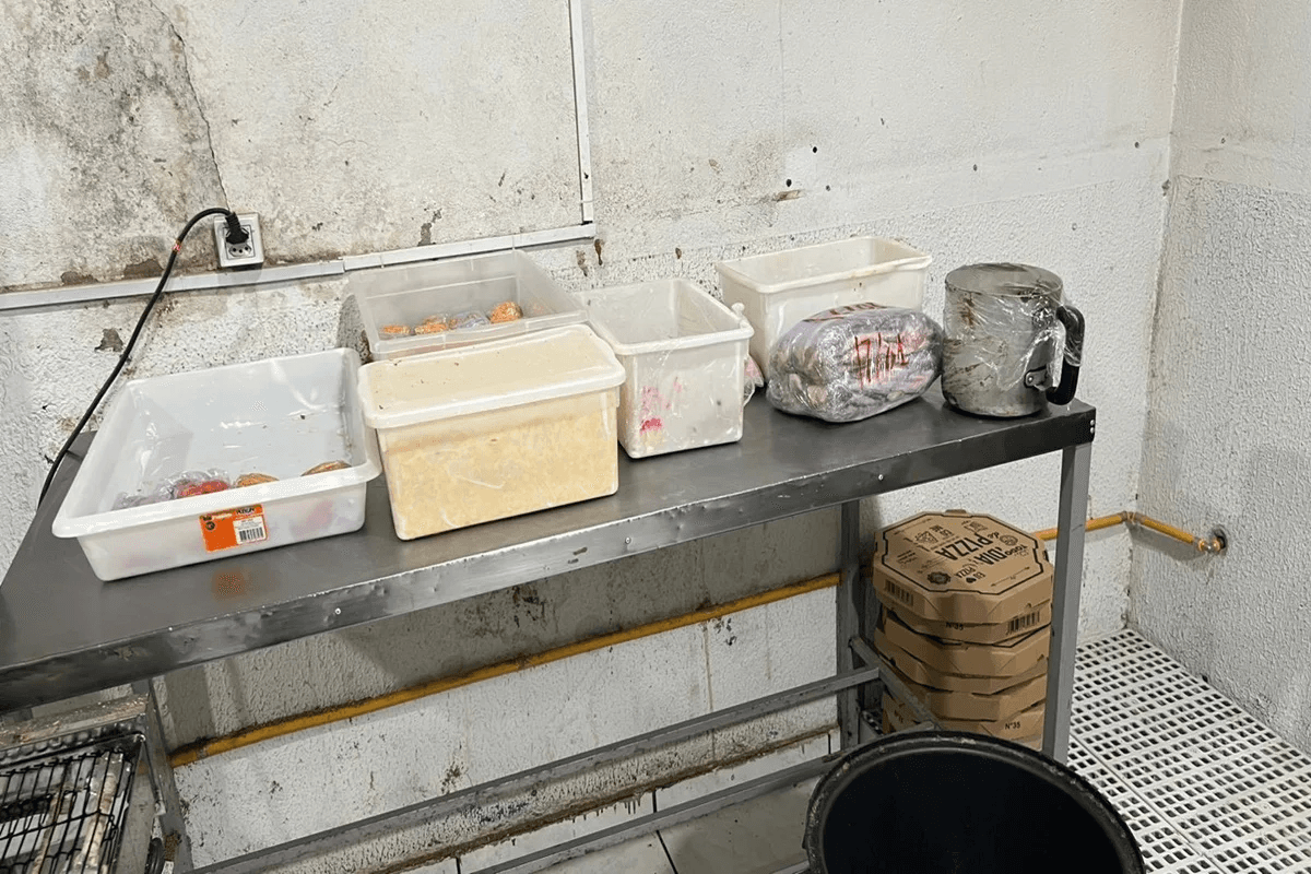 Polícia Interdita Pizzaria em Goiás que vendia comida estragada e faturava R$ 10 mil