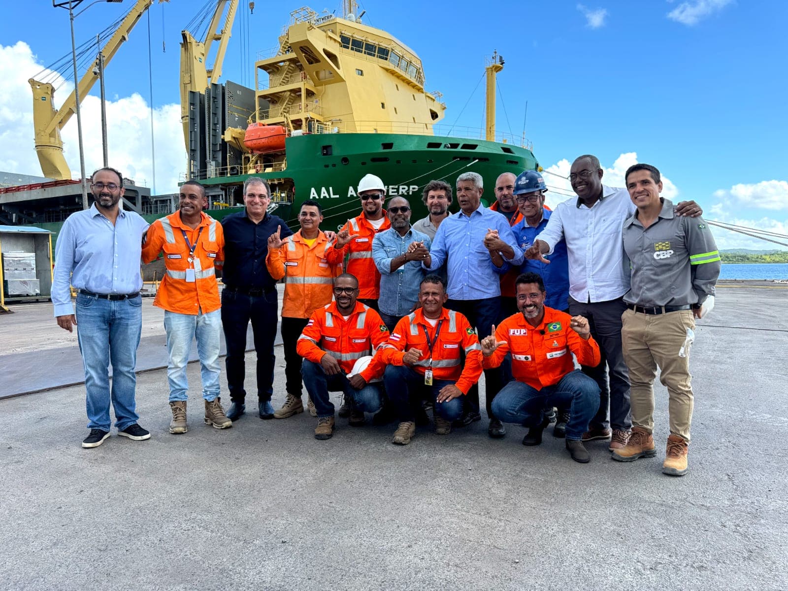 Luta da FUP Garante Retomada de Estaleiro e Gera Empregos na Bahia