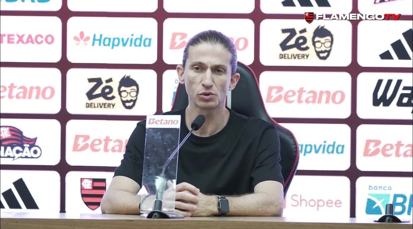Filipe Luís dispara contra arbitragem após derrota do Flamengo
