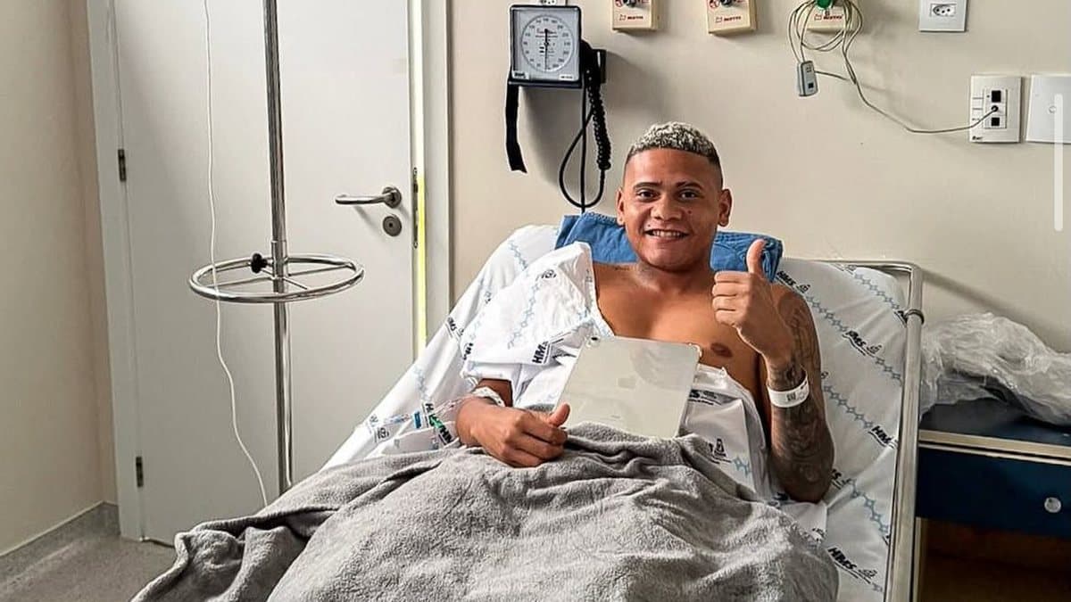 Guilherme Rend passa por cirurgia após lesão grave