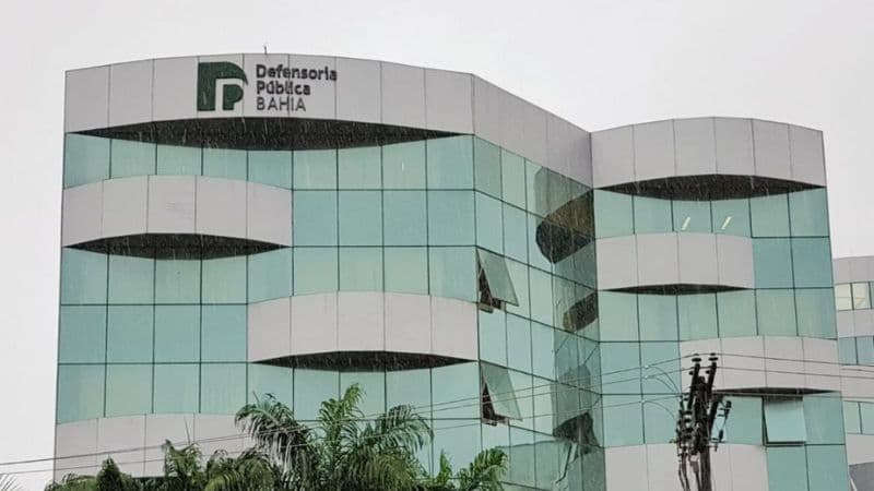 Defensoria da Bahia abre vagas com salários de até R$ 3,6 mil