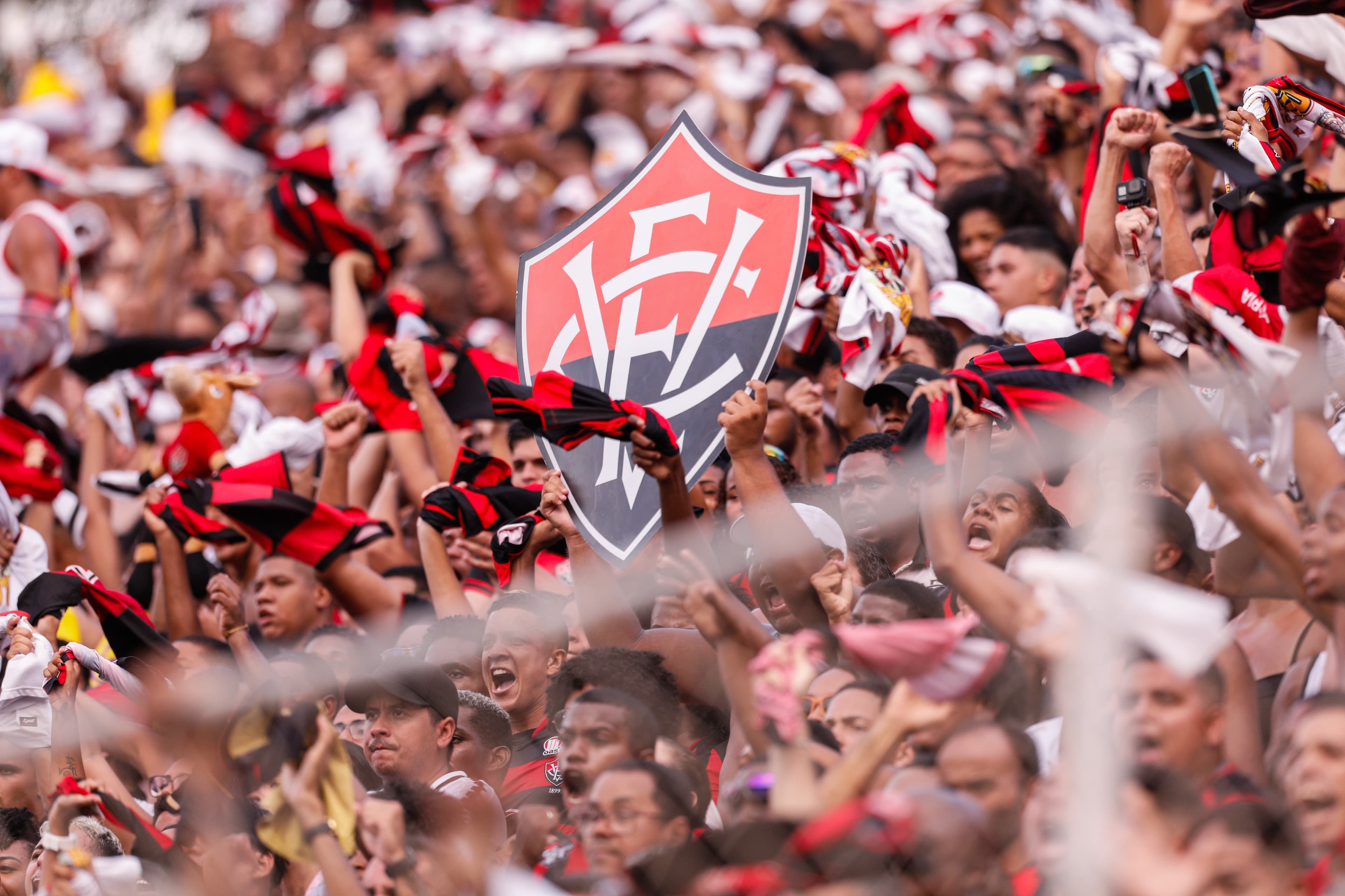 PM monta esquema especial de segurança para jogo Vitória x Flamengo em Salvador