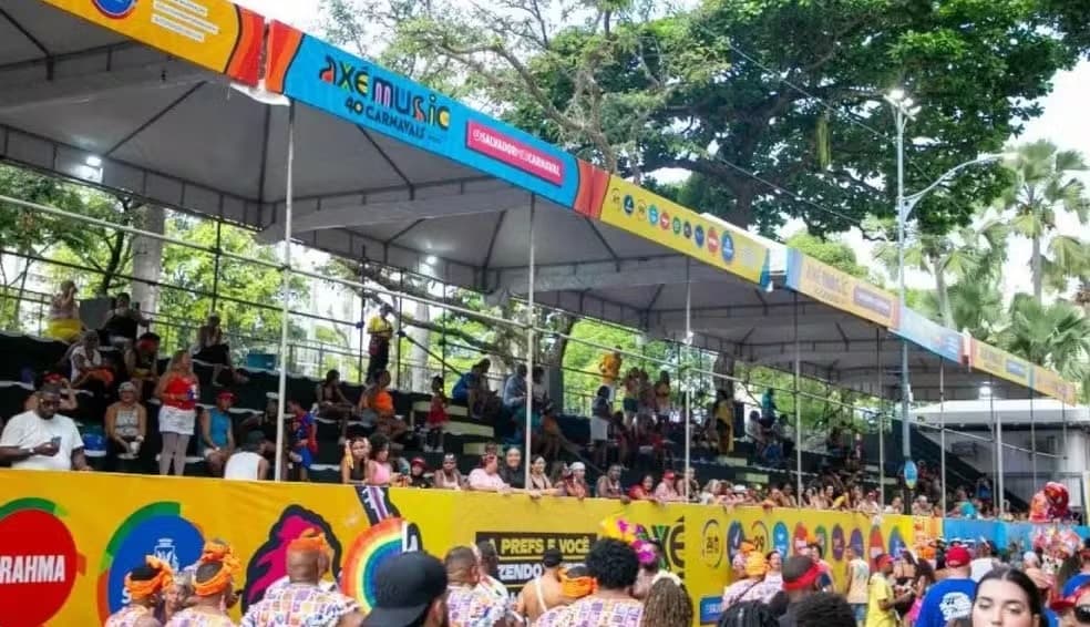 Salvador abre inscrições para Arquibancada Social do Carnaval 2026