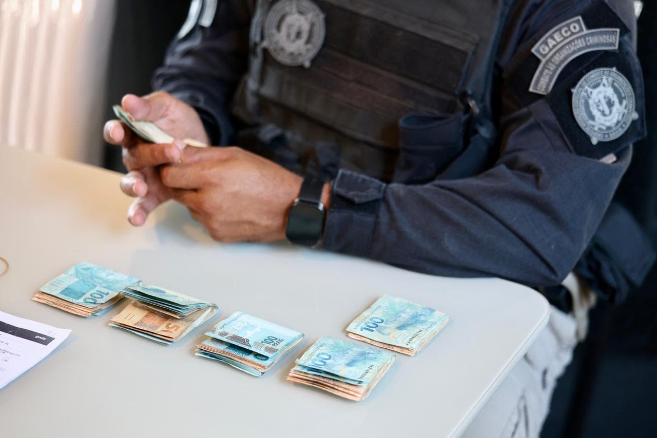 Operação Território Livre mira facção que controla internet na Bahia