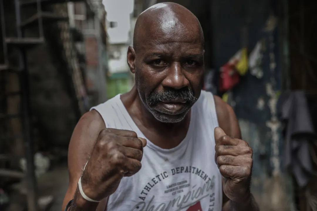 Ex-boxeador Reginaldo Holyfield é preso suspeito de agredir sobrinha em Salvador