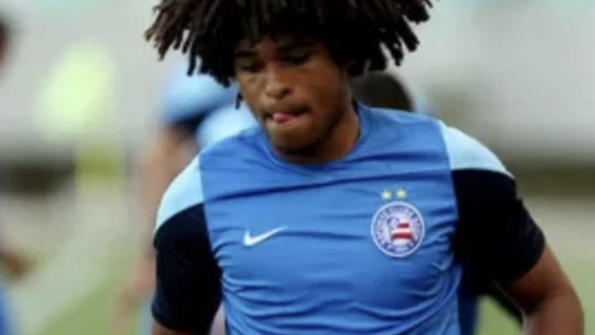 Ex-ídolo do Bahia, William Barbio, vive fase de estabilidade no Bahrein