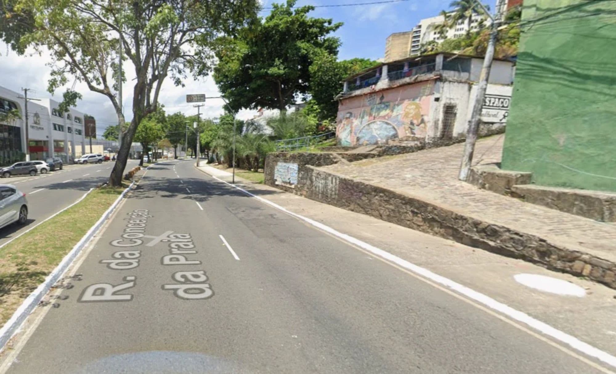 Motociclista morre em acidente ao voltar de camarote do Carnaval em Salvador