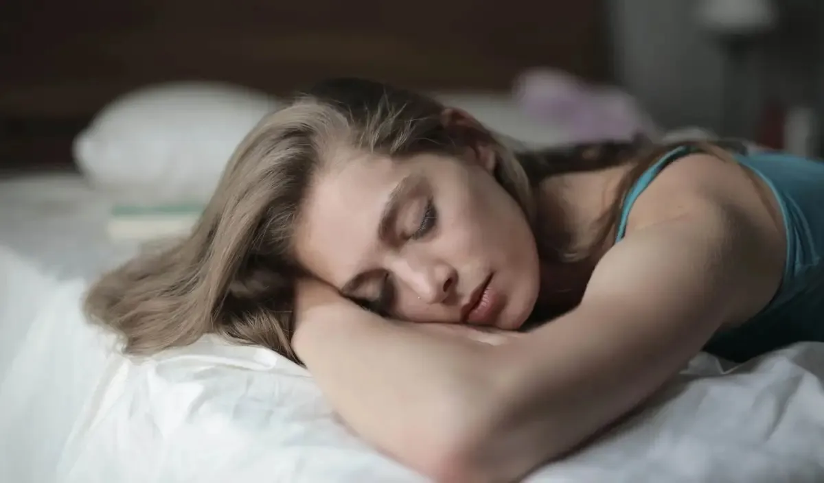 Anvisa proíbe melatonina sublingual que promete regular o sono