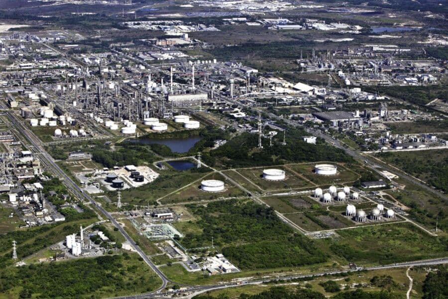 Polícia investiga fraude de R$ 3 milhões no Polo Petroquímico de Camaçari