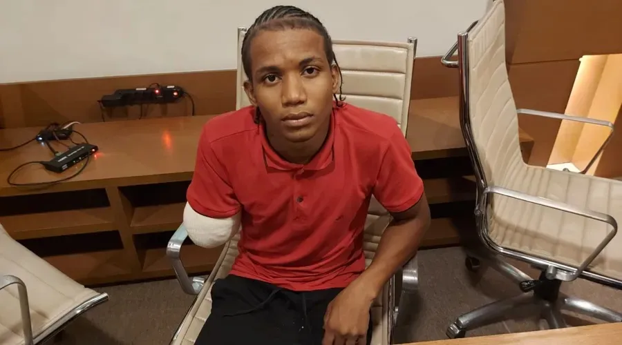 Acidente Andrei Peroba: jovem que perdeu braço em parque de Salvador tem audiência