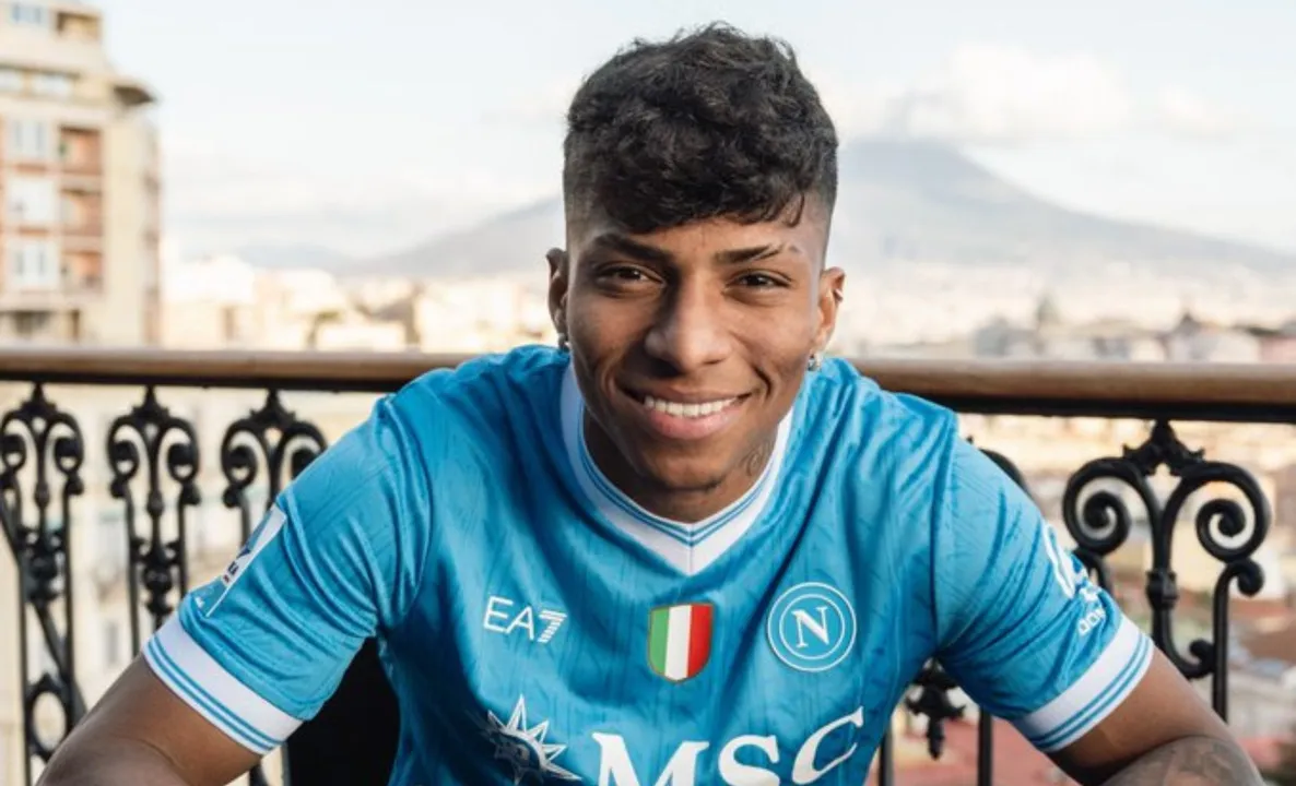 Vitória pode receber quase R$ 12 milhões com venda de Alisson Santos