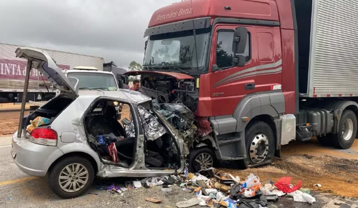 Acidente na BR-251 mata seis da mesma família que ia para a Bahia