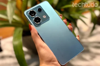 Redmi Note 13 Pro 5G tem tela AMOLED CrystalRes 1,5k — Foto: Ana Letícia Loubak/TechTudo