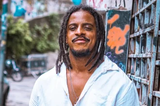 Marcos Luca Valentim defende que o combate ao racismo no futebol depende da ação direta dos atletas -